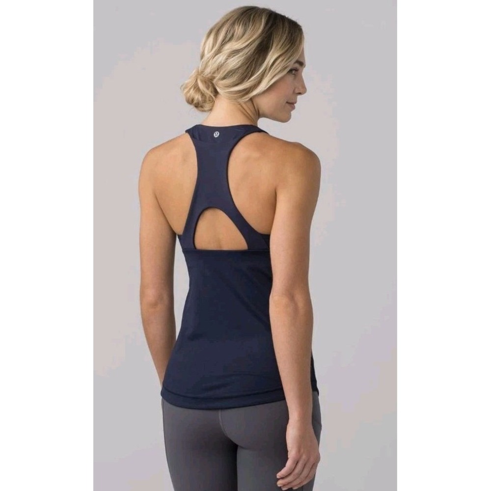 Lululemon‎ Final Lap Tank Top 6 Back Phone Pocket Navy Blue Active Yoga Bra EUC.